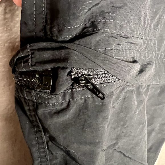 Royal Robbins Sz 2 Convertible Cargo Pants to Shorts Zipper Adjustable Leg Black - Picture 5 of 14